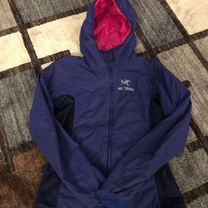 Arcteryx Women’s Atom Jacket